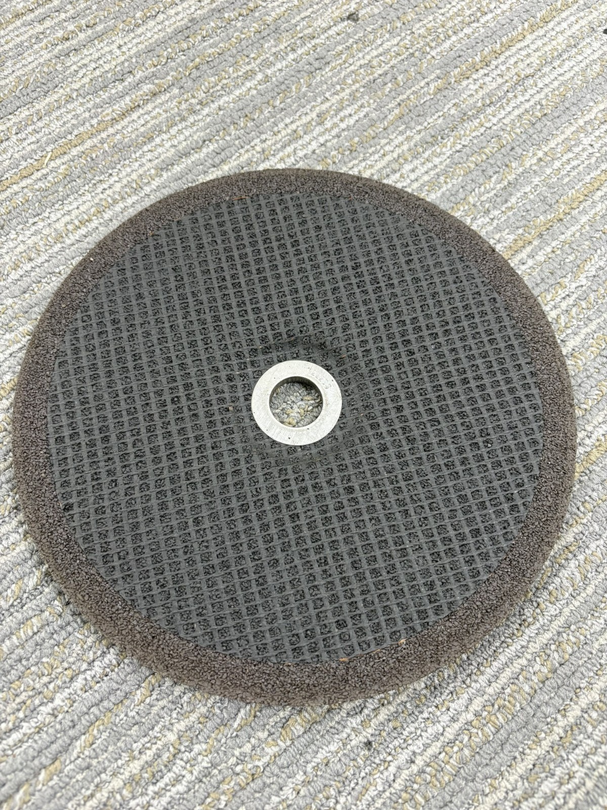 Norton Bluefire Grinding Wheel – 43247 – 9″x1/4″x7/8″ – 6,600 RPM – 30° -Type 27