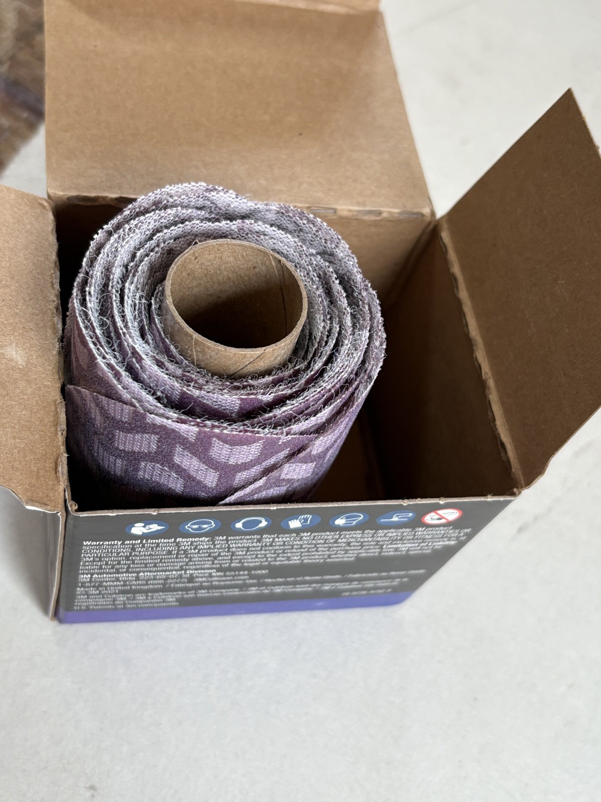 3M Cubitron II Net Disc Roll 31683 220+ Single Roll Of 50 3″ Disks