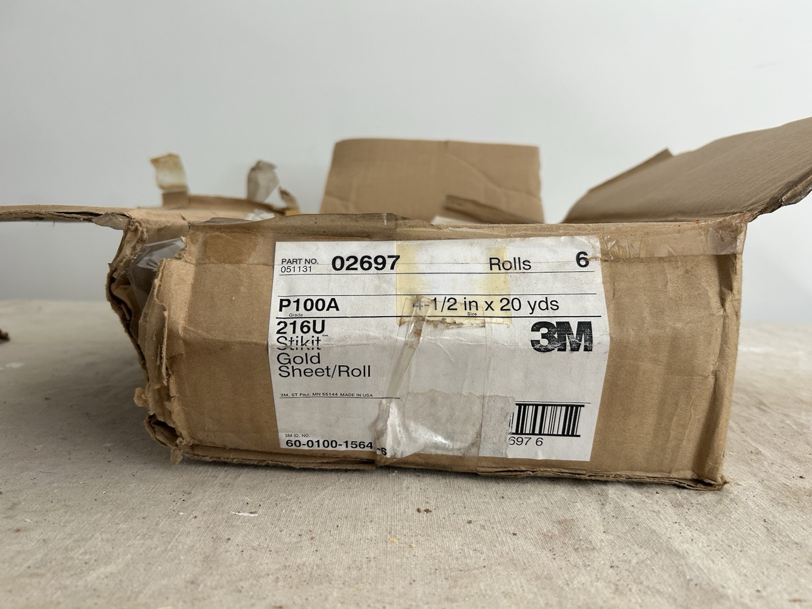 3M Stikit Sanding Roll 02697 – 4 1/2 in x 20 yd – Aluminum Oxide – P100 – Fine