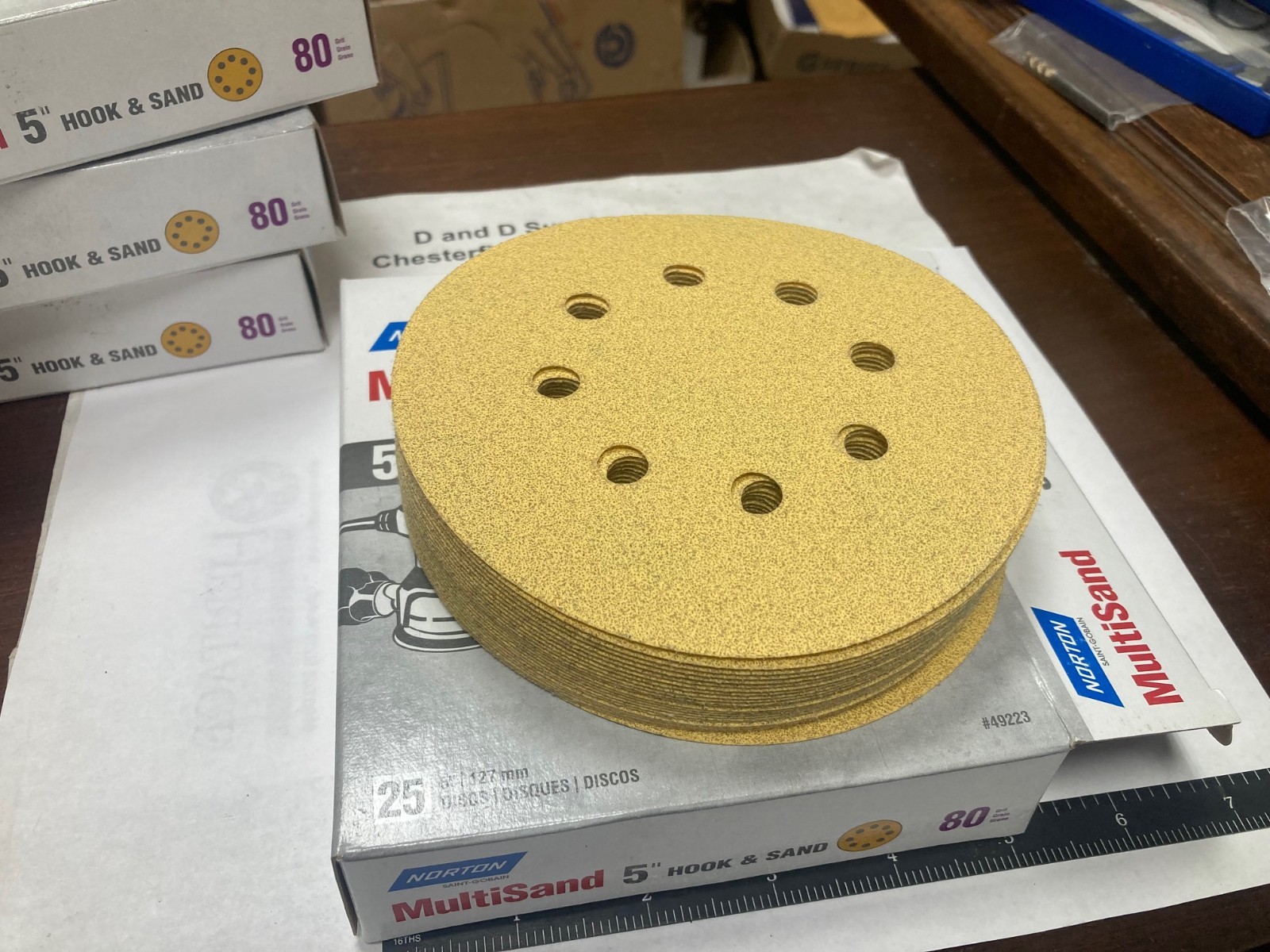 Box of 25, NORTON 49223, MultiSand, 5″ Hook& Sand, 8 Hole, 80 Grit Sanding Discs