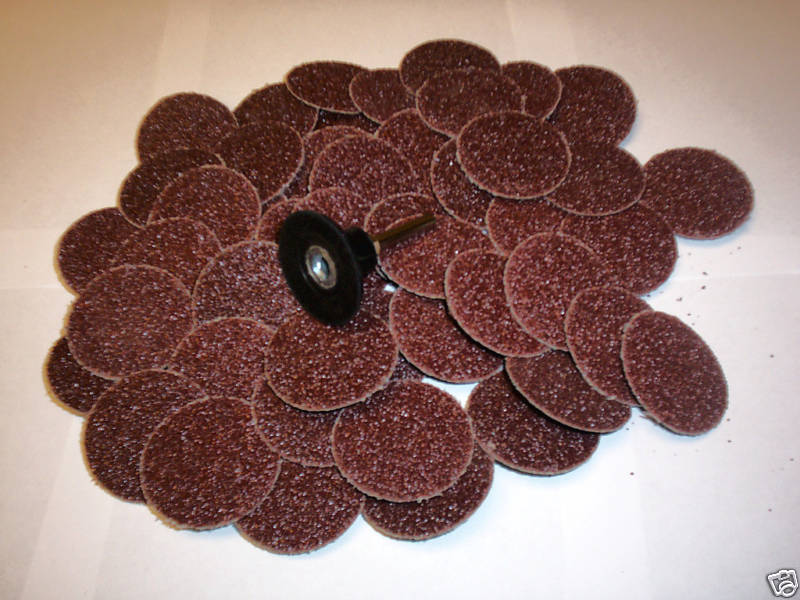 50 IIT 2″ ROLL LOCK TWIST ON SANDING ABRASIVE DISCS WITH MANDREL 240 GRIT
