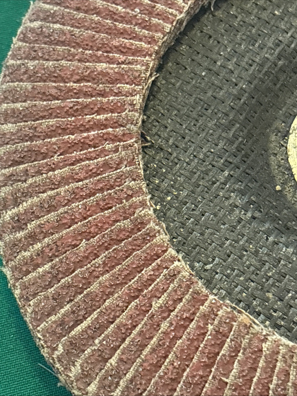 Standard Abrasives Ceramic Flap Disc 8600 RPM 7” 40 Grit TY27 Grinding Wheel.