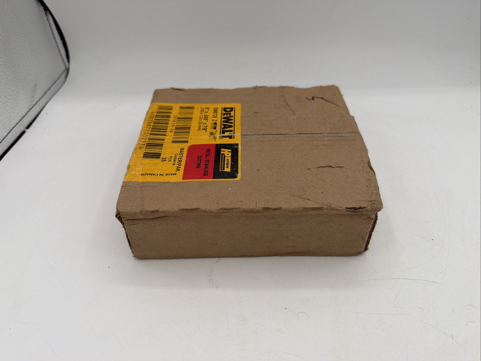 DEWALT, DW8725Z, 6″x .045×7/8″, Arbor Metal, Cut-Off Wheel, Box Of 25