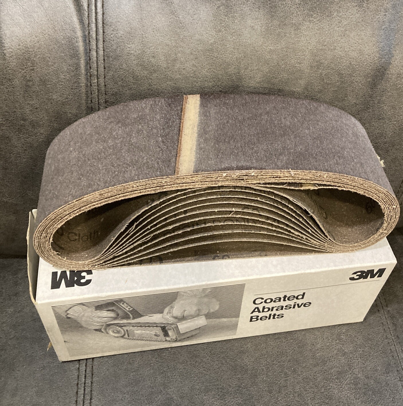 3M 241D -26704 3″ X 24″ Coated Abrasive Grit 60,Sanding Belts Box of 10