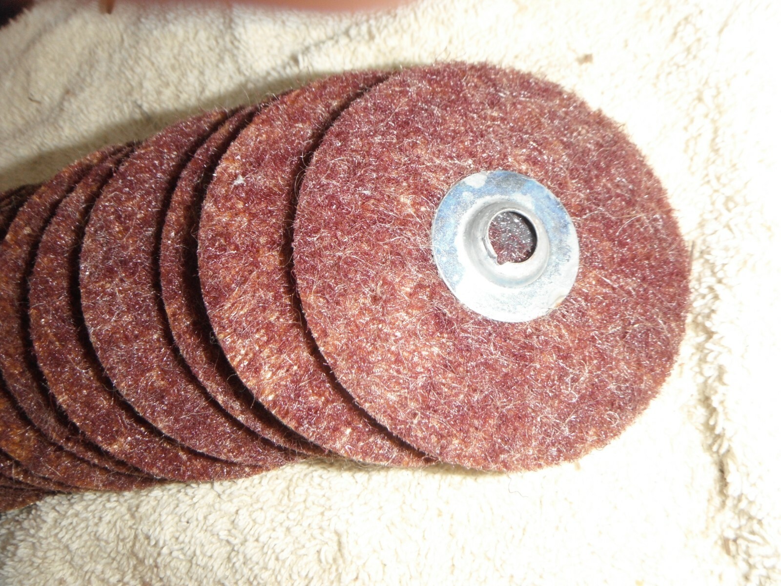 3″ Clip On Type S Roloc Buffing / Sanding Disc, RED Color Grit, 18pc, (COARSE )