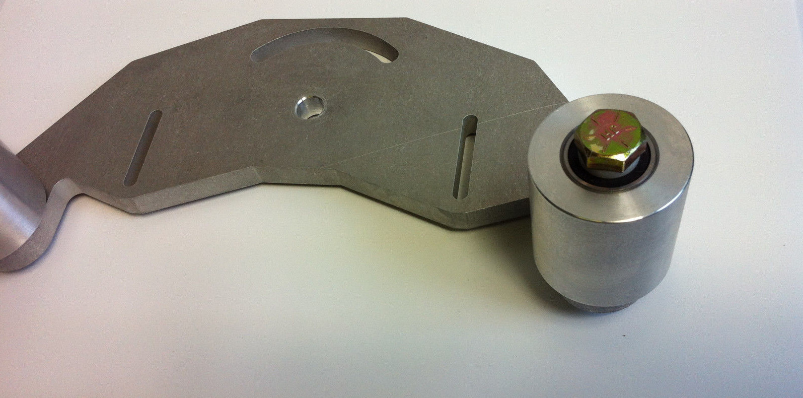 Belt Grinder D-backing plate for 2×72″ knife making grinder with wheels