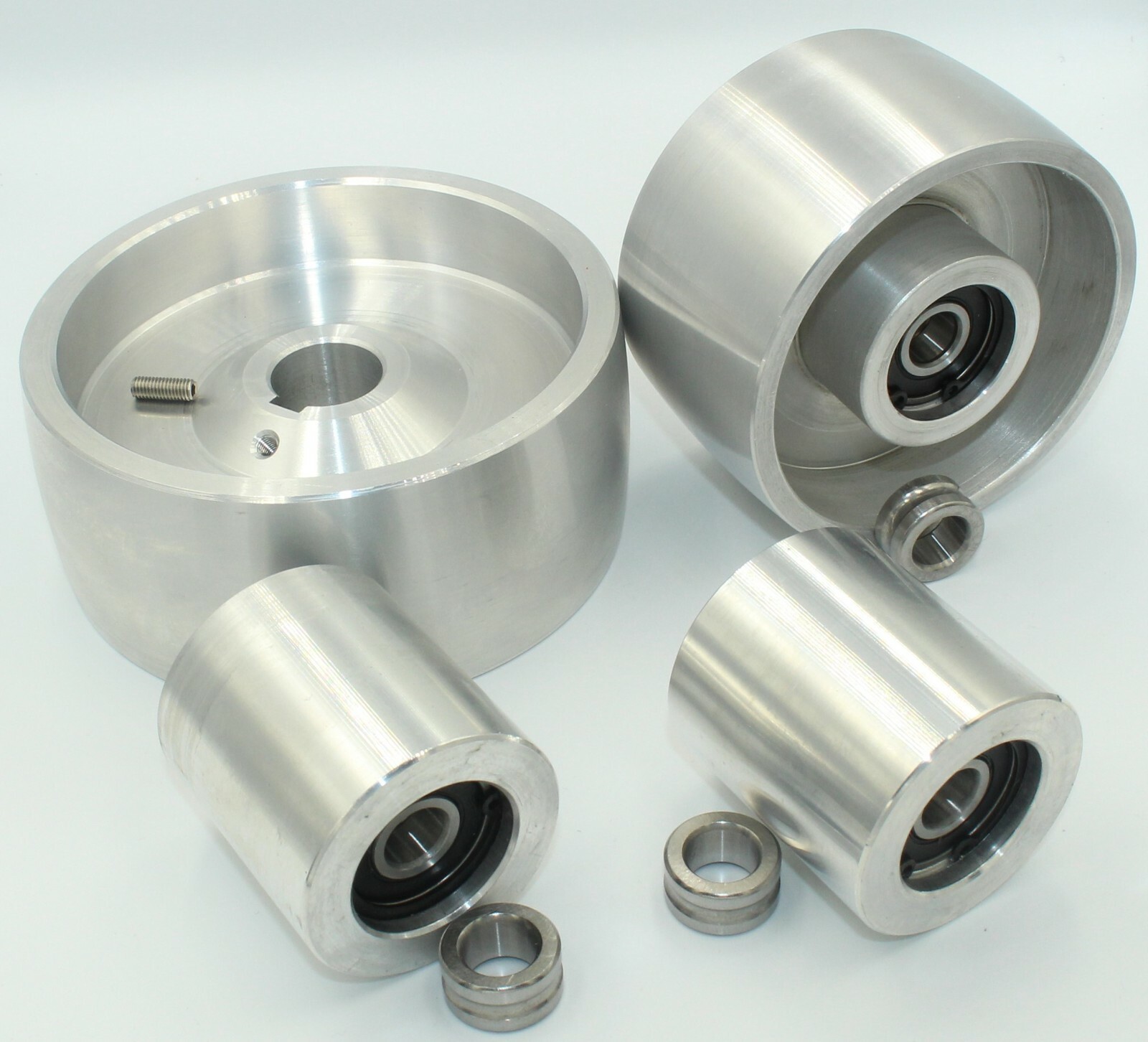 2×72″ Belt Grinder Wheels-130 mm Drive -24 mm Shaft, 100 mm Tracking 50 mm Idler