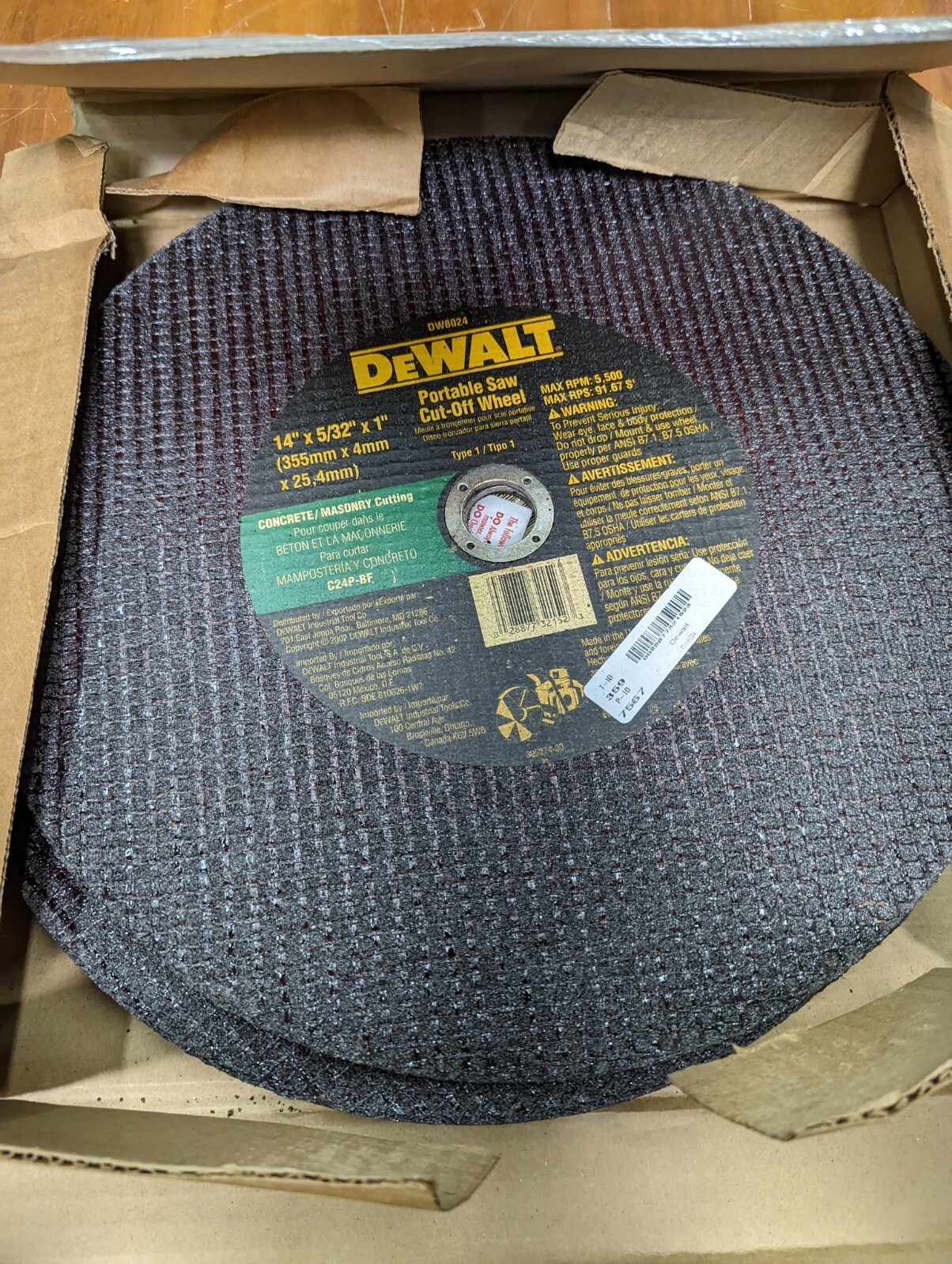 DEWALT DW8024 14″ X 5/32″” X 1″ Concrete/Masonry Cutoff Wheel Type 1 Pack of 10