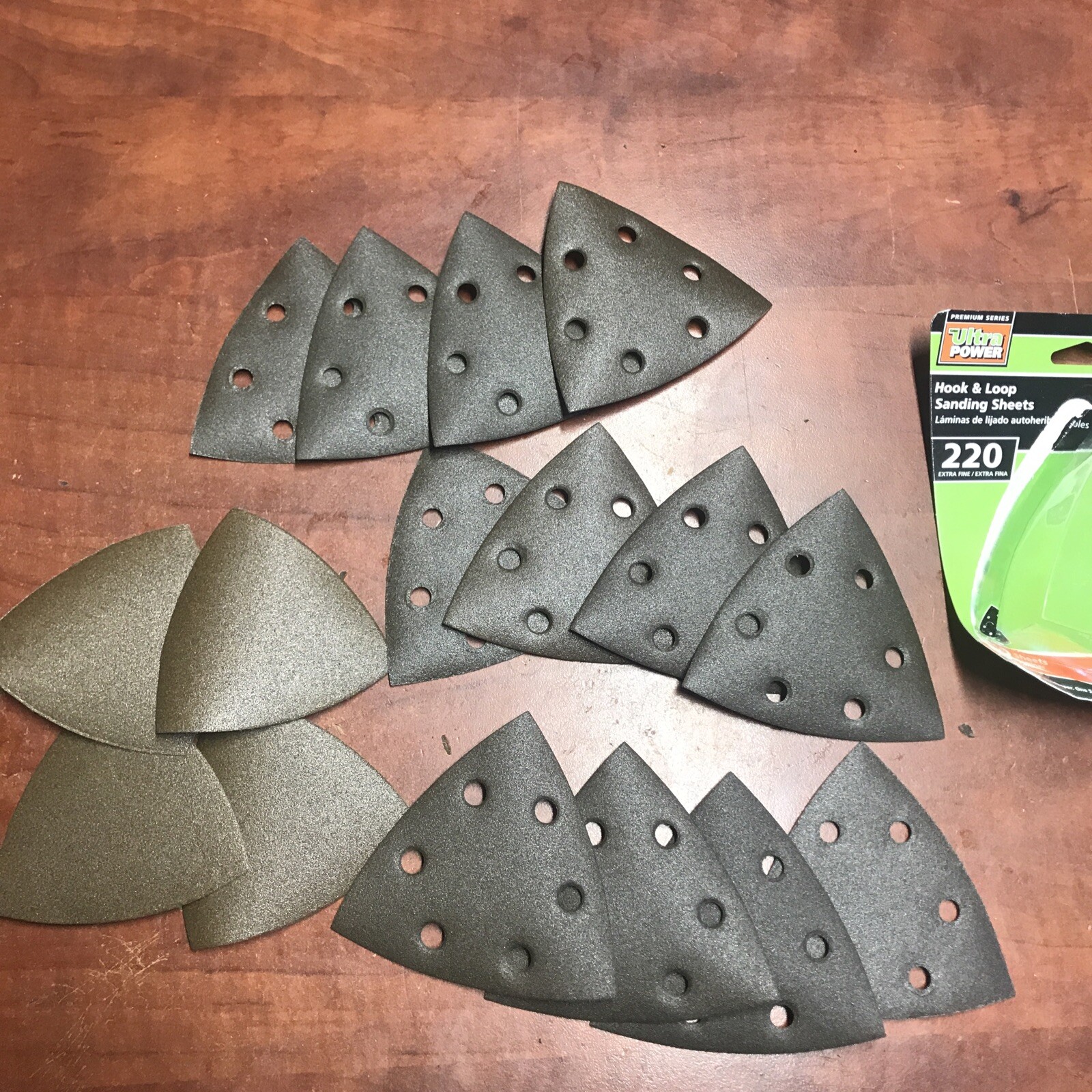 Gator Ultra Power hook & loop sanding sheets 220 grit 16 pack # 7842 sandpaper