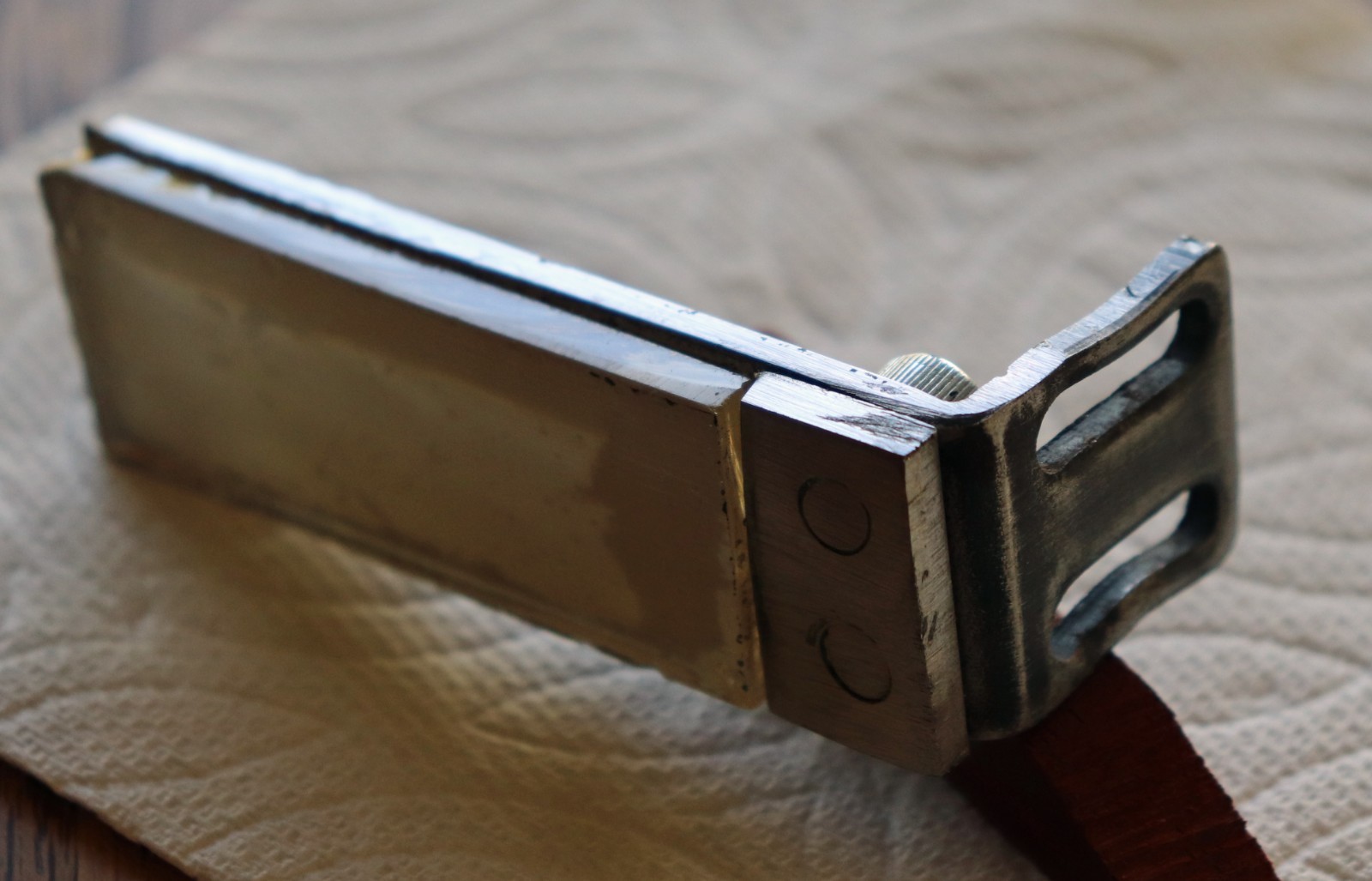 Glass Platen for 1″ x 30″ Belt Grinders, 1″ x 3 1/2″ size. See description.