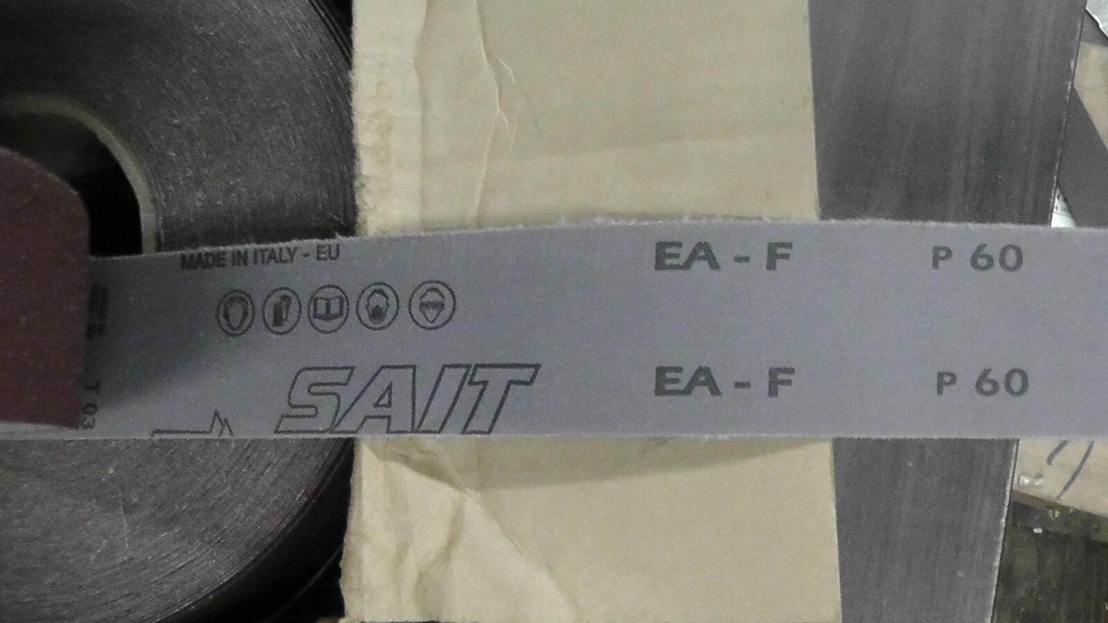 SAIT 2″ Wide EA-F P60, Aluminum Oxide, 60 Grit?, Rolled sanding paper, New