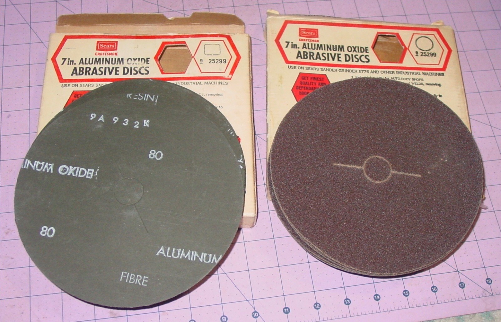 Fiber Resin Sanding 145 Discs Aluminum Oxide Large Mix Lot Sears Norton USA NOS