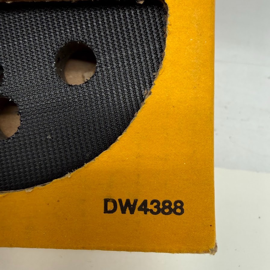 DEWALT 5 in. Random Orbit Palm Sander Pad DW4388