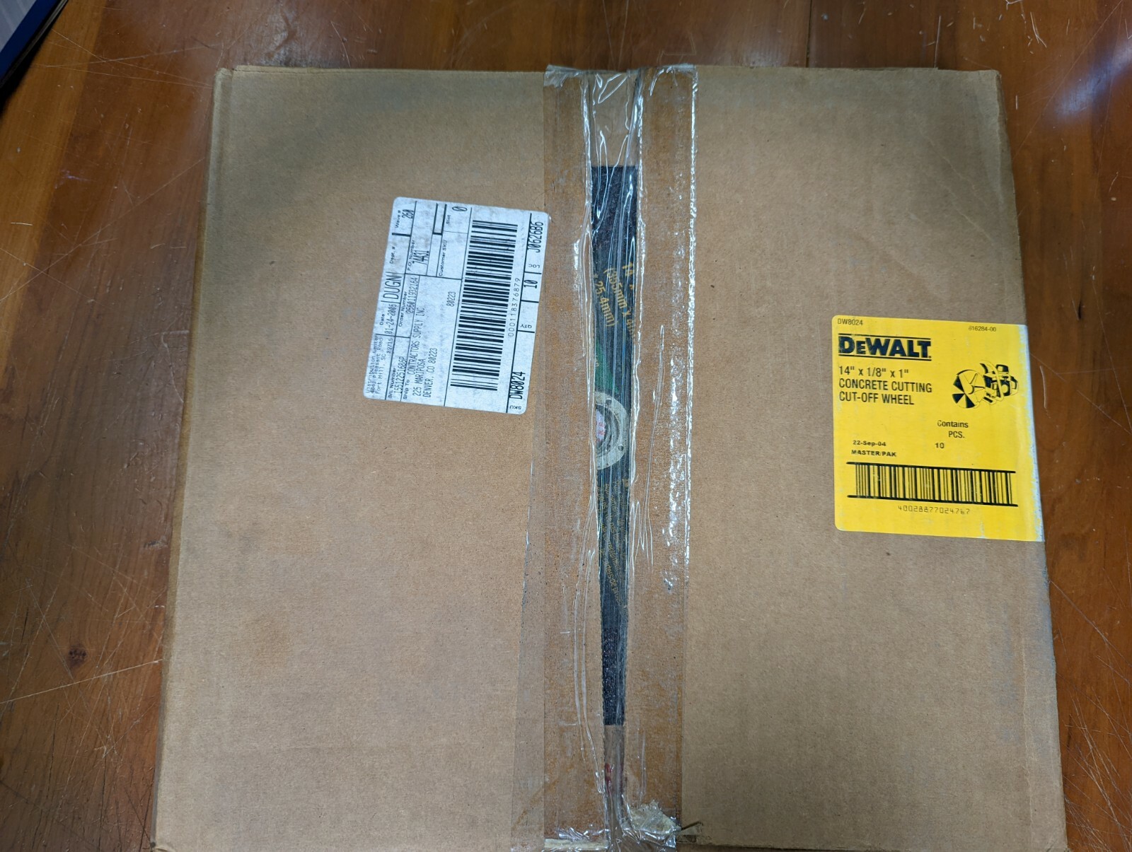 DEWALT DW8024 14″ X 5/32″” X 1″ Concrete/Masonry Cutoff Wheel Type 1 Pack of 10