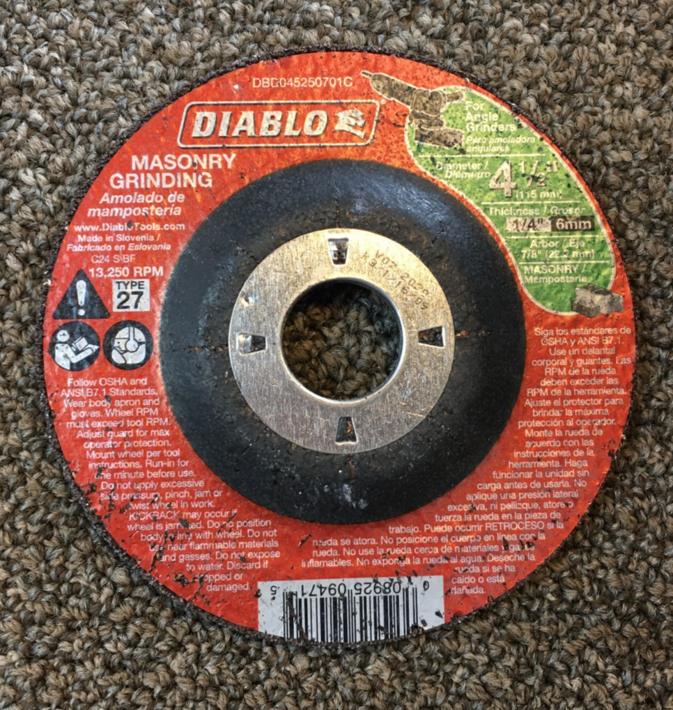 Diablo 4-1/2″ x 1/4″ x 5/8-11 Masonry Grinding Wheel Disc, TYPE 27, SLOVENIA