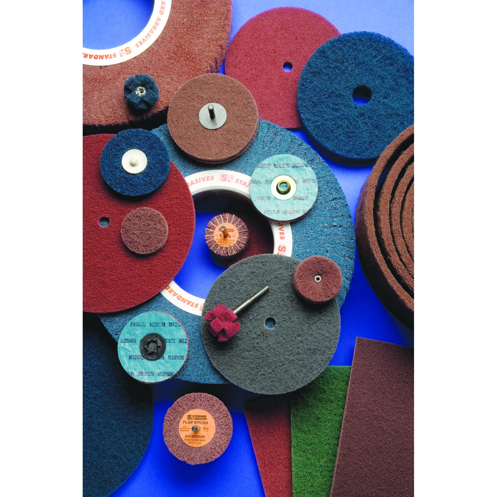Standard Abrasives Buff and Blend HS Disc, 810710, 6 in x 1/2 in A MED