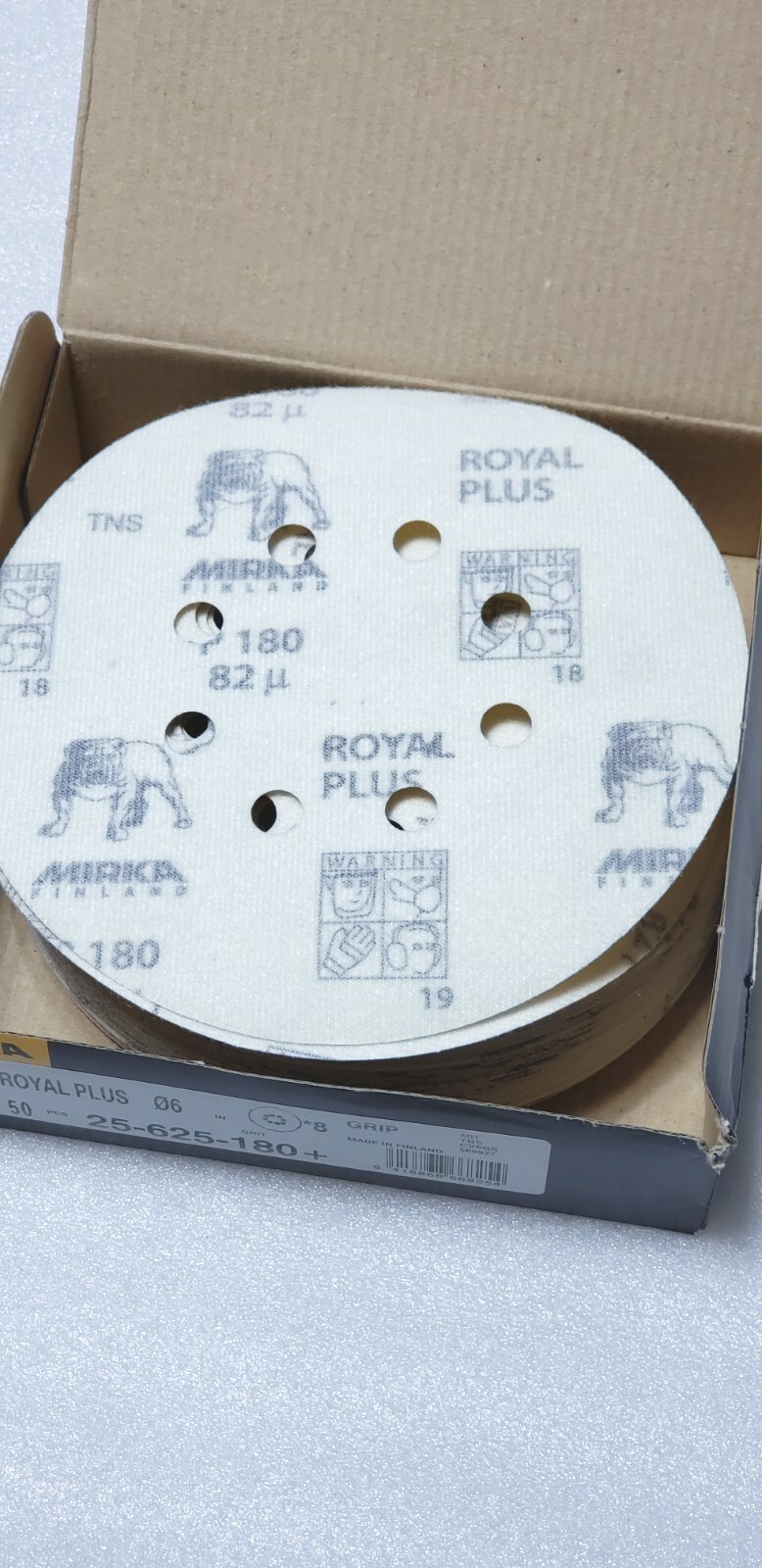 50pcs Mirka Royal Plus 25-625-180 6″ 8 Hole 180 Grit Hook and Loop Sanding Discs
