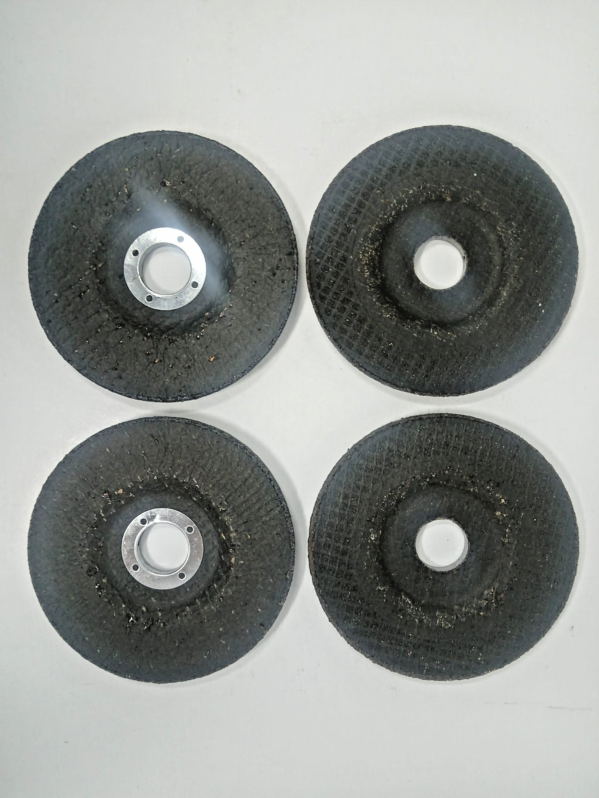 4 Pack – DeWALT DW4514 4-1/2″ Diameter Aluminum Oxide Abrasive Grinding Wheel