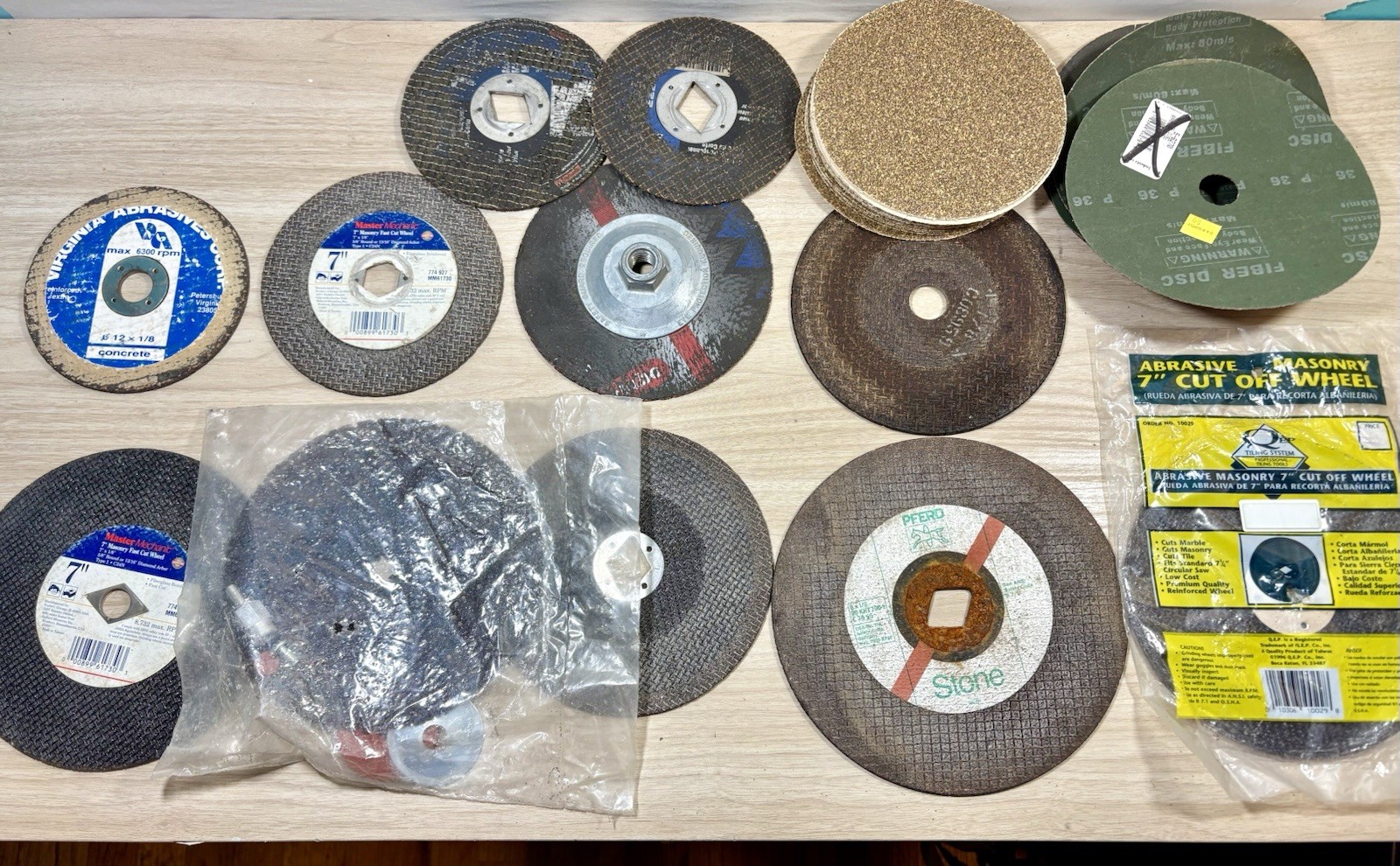 Lot of Sanding and grinding disks. Includes new and used. See Description