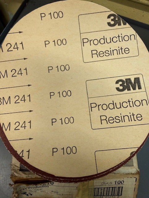 3M 8″ P/N 21210 241 Production Resinite Paper P100 Grit Sandpaper (77 pcs)