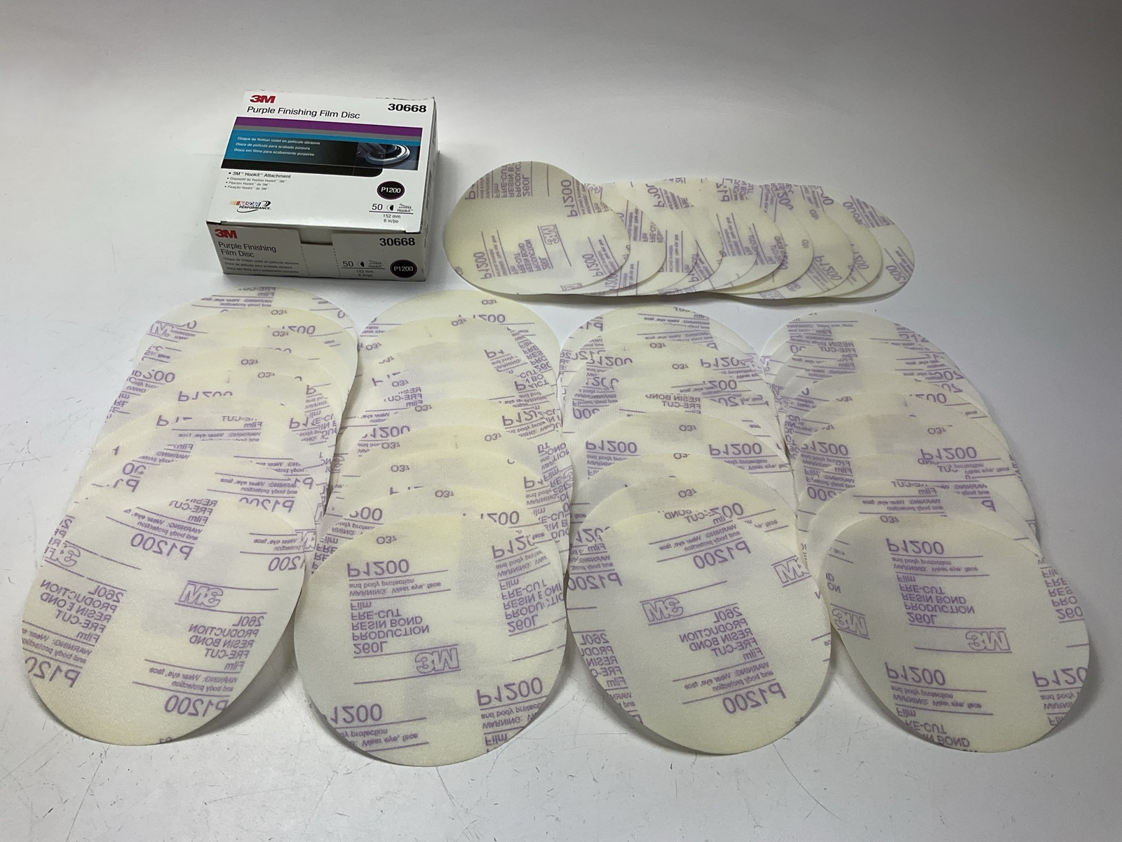 3M 30668 6″ 1200 Grit Purple Finishing Film Hookit Sanding Disc. 50 Per Box