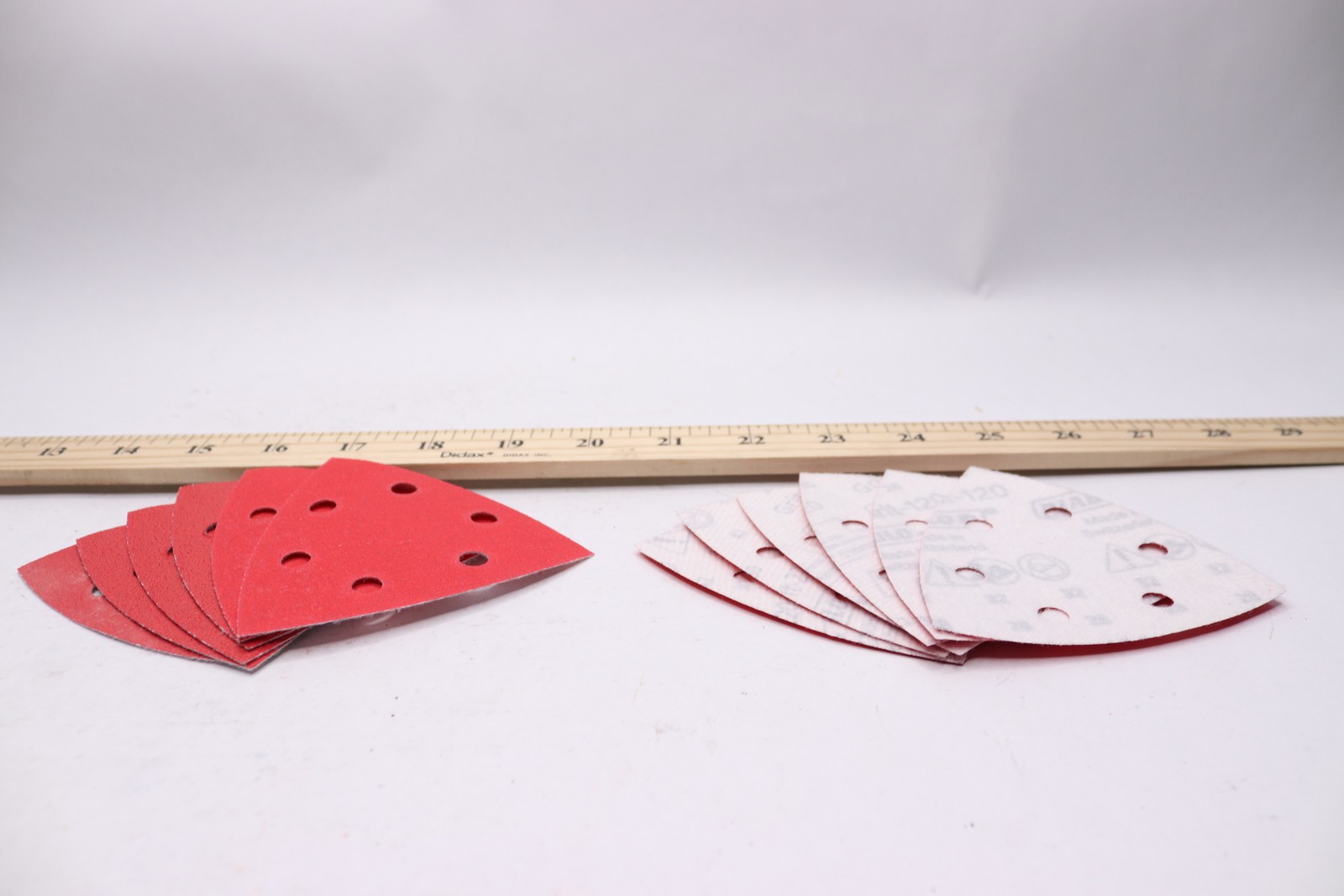 (12-Pk) Diablo Oscillating Detail Triangle Sanding Sheet 3-1/2″ DCT334ASTH12G