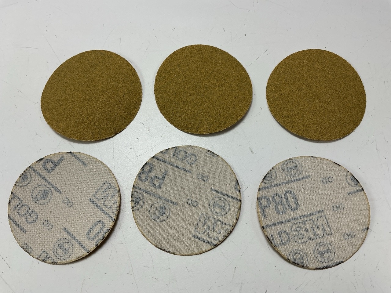 3M 00921 80 Grit, 3 Inch, Hookit Gold Film Sanding Discs, Pack Of 50