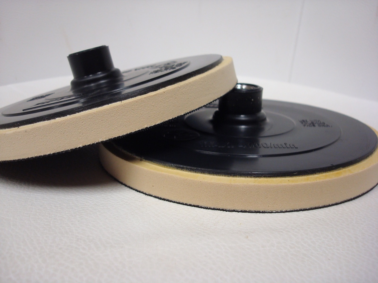 QTY 2 Makita # 743052-5 Genuine 7” Hook & Loop Backing Pad PV7001C 9227C 9237C