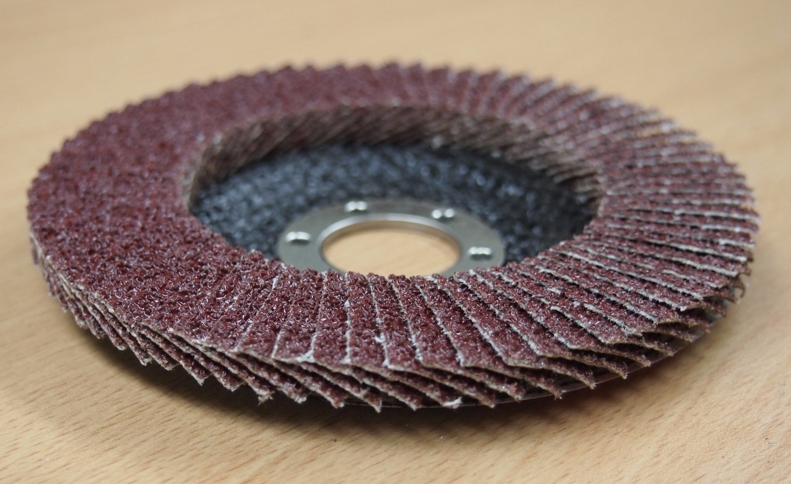 Lot of (40) Aluminum Oxide Flap Disc Grinding wheel 4-1/2″x7/8″, 36 Grit
