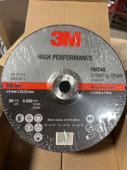 3M 9 x 1/4 x 7/8 T27 High Performance Depressed Center Grinding Wheel 10PK