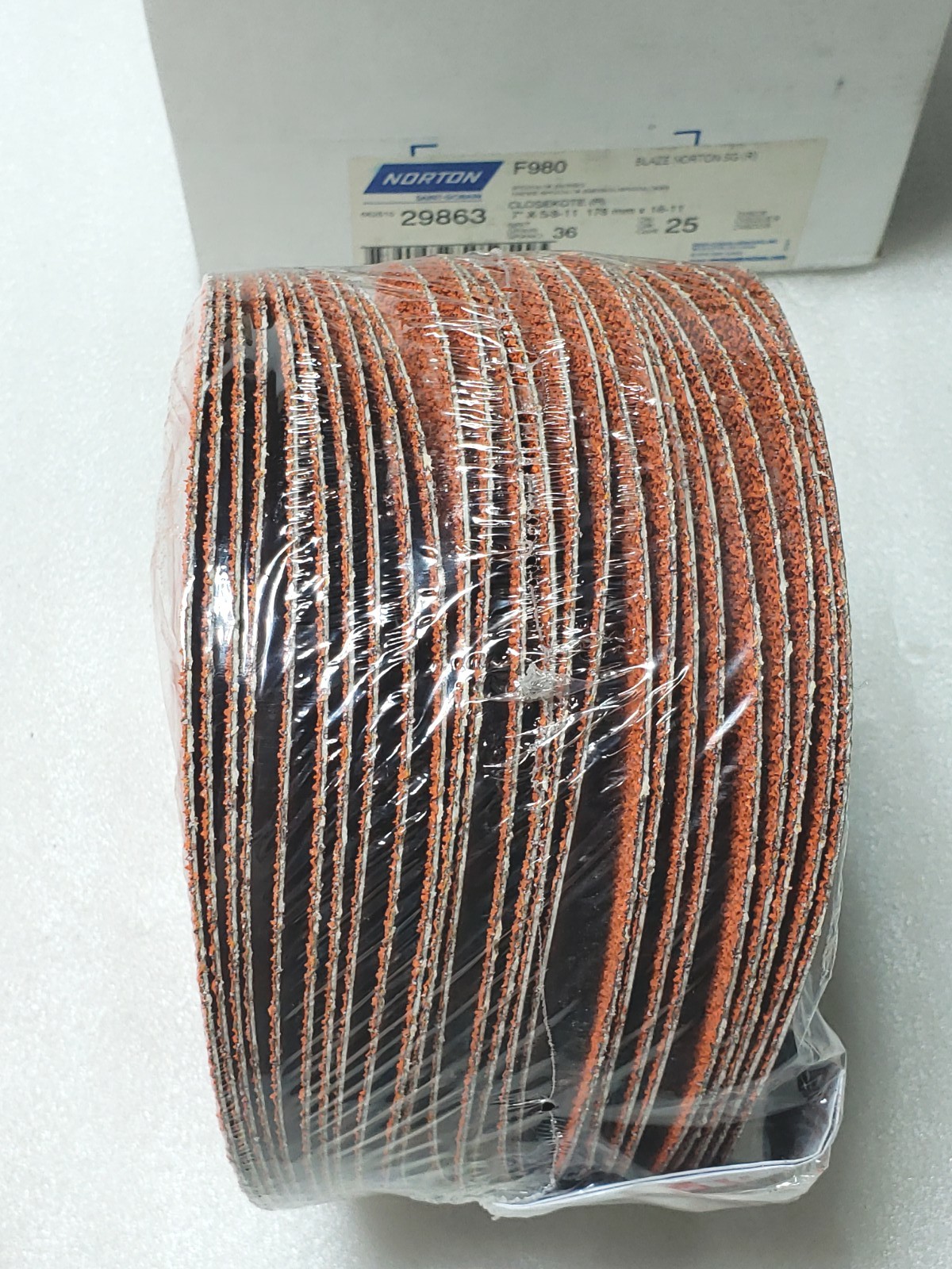 25 Pcs Norton 7 x 5/8-11 36 Grit Norton SG Blaze Speed Change F980 Fiber Discs