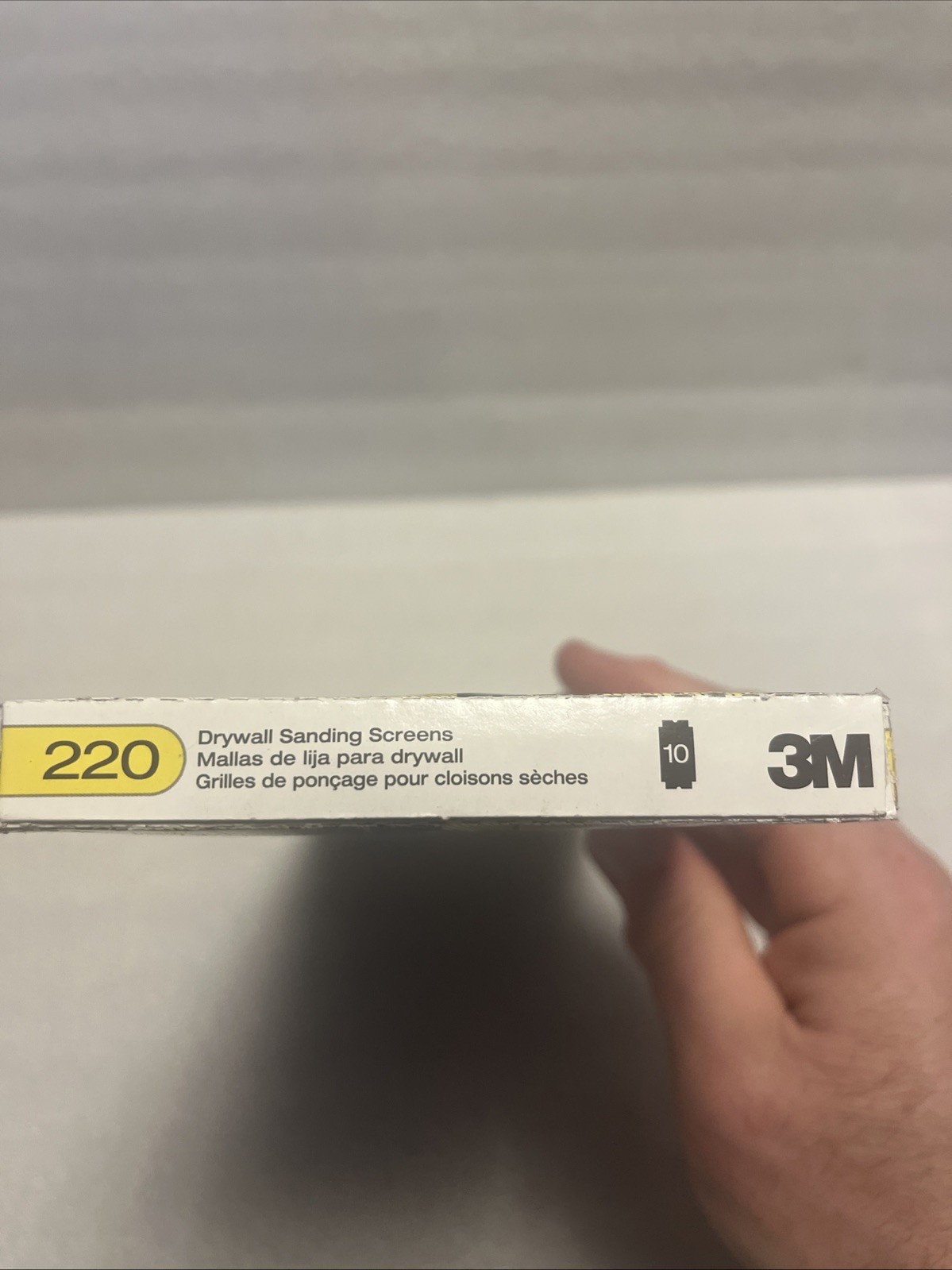 3M ProPak 220 Grit (10/Pack). Drywall Sanding Screens. 4-3/16 In. x 11-1/4 In.