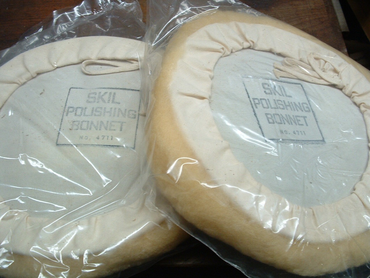 2 SKIL 8″ LAMBS-WOOL POLISHING PAD BONNETS FOR ELECTRIC BUFFERS #4711 OEM NOS