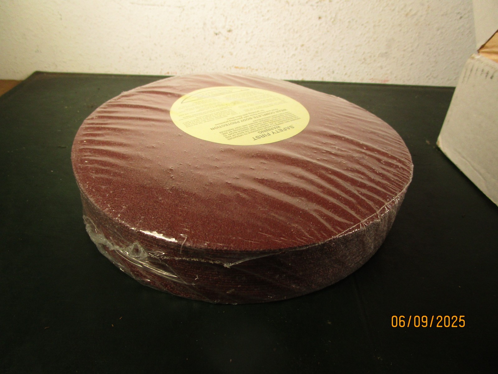 Mirka 25pc 9″ x 7/8″ 50 Grit Grinding Sanding Disc Alum Oxide