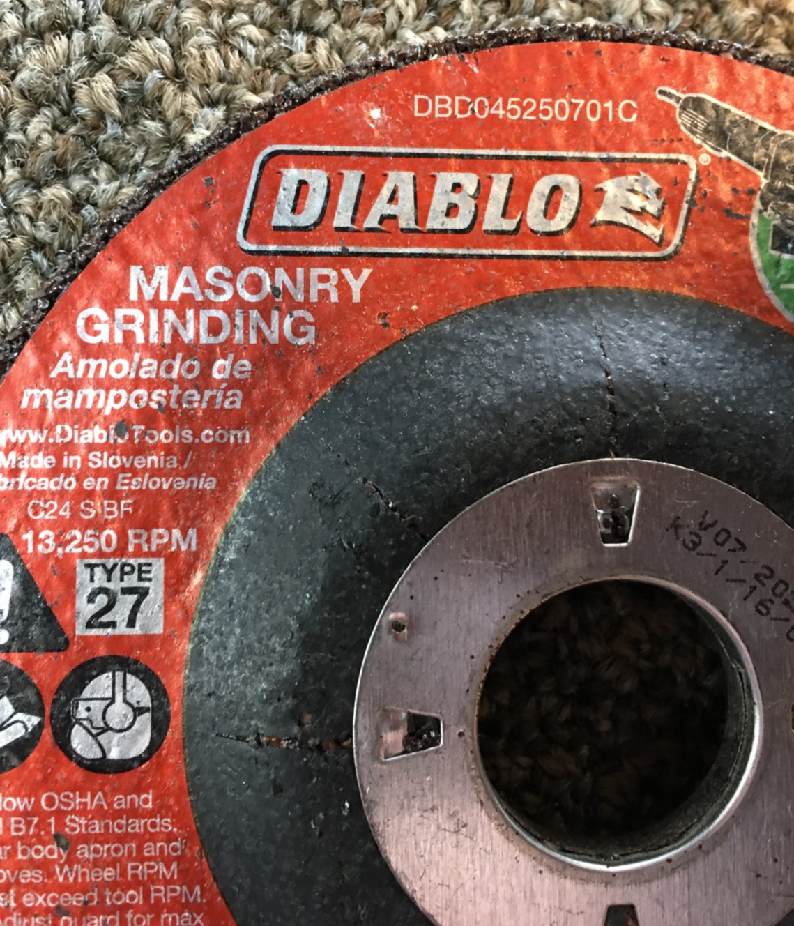 Diablo 4-1/2″ x 1/4″ x 5/8-11 Masonry Grinding Wheel Disc, TYPE 27, SLOVENIA