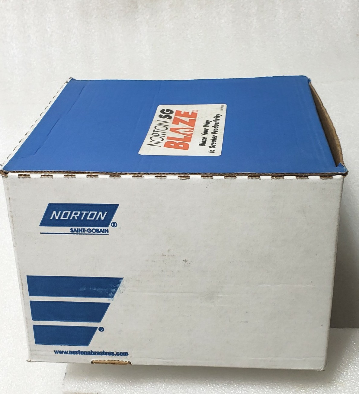 25 Pcs Norton 7 x 5/8-11 36 Grit Norton SG Blaze Speed Change F980 Fiber Discs