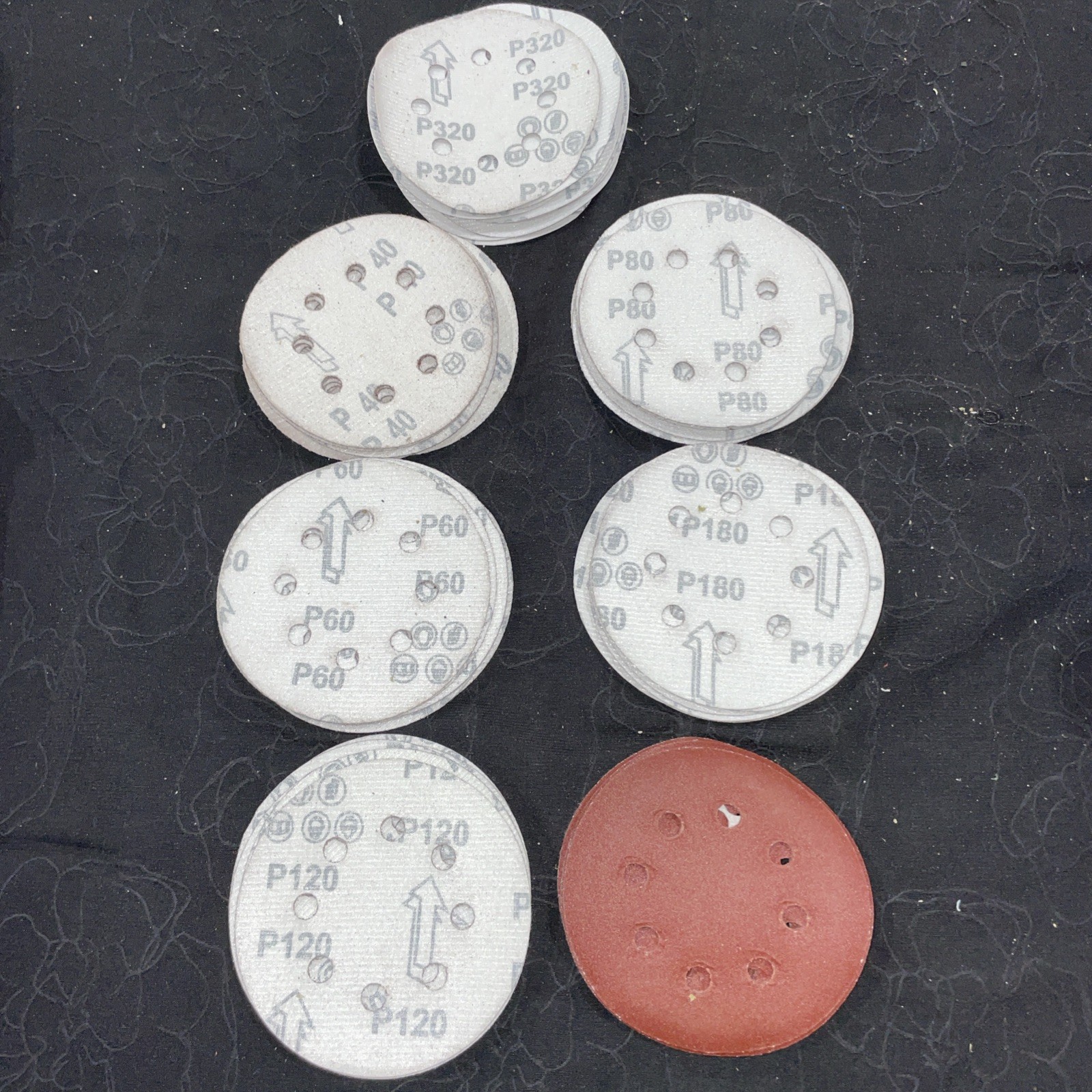 Sanding Discs for Universal Sander, Assorted Grit 8-hole 70 Psc P40 (10) P60(10)