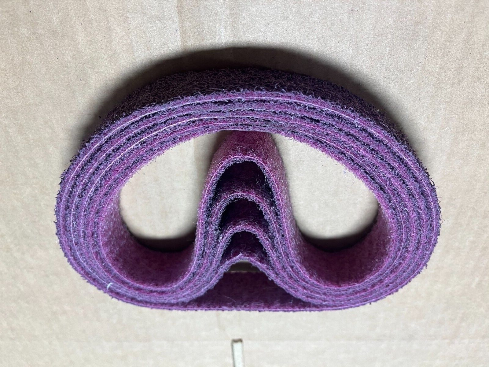 3/4″ X 20-1/2″ NON WOVEN SANDING BELTS – MEDIUM- SURFACE CONDITIONING 10 PACKS!!