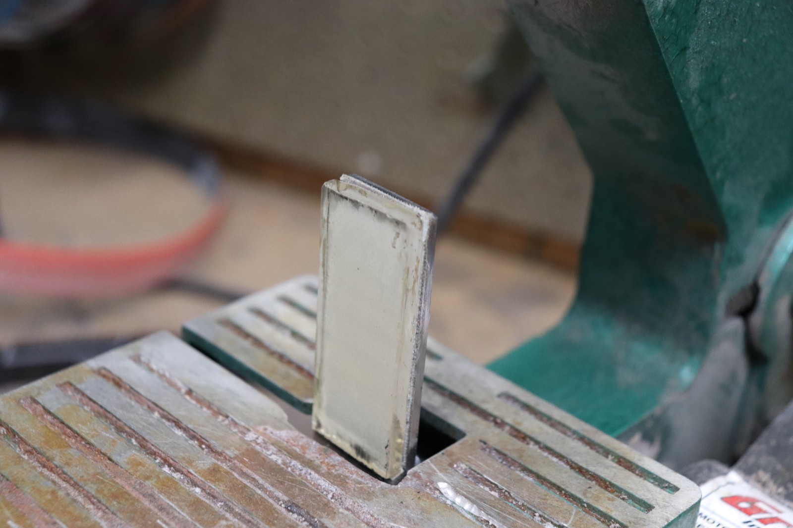 Glass Platen for 1″ x 30″ Belt Grinders, 1″ x 3 1/2″ size. See description.