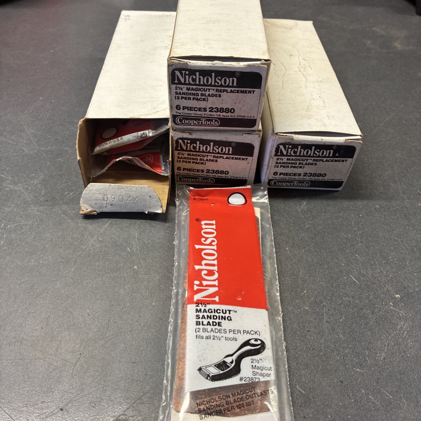 Lot Of 42 Nicholson Magicut 2.5” Sanding Blades 23880 – Fits 23873 Shaper USA