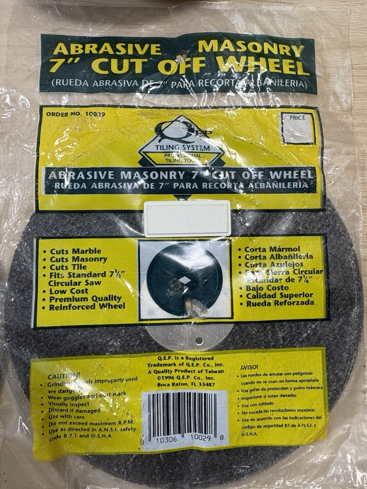 Lot of Sanding and grinding disks. Includes new and used. See Description