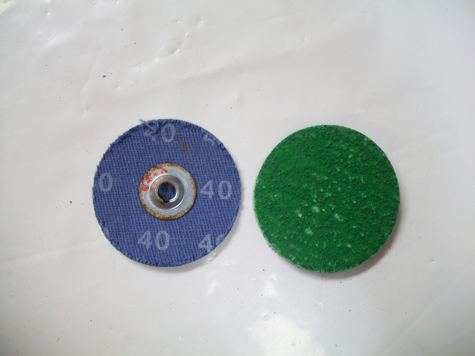 2″ Clip On Type S Roll On Sanding Disc, 40 Grit, Zir, Keen , 50pc