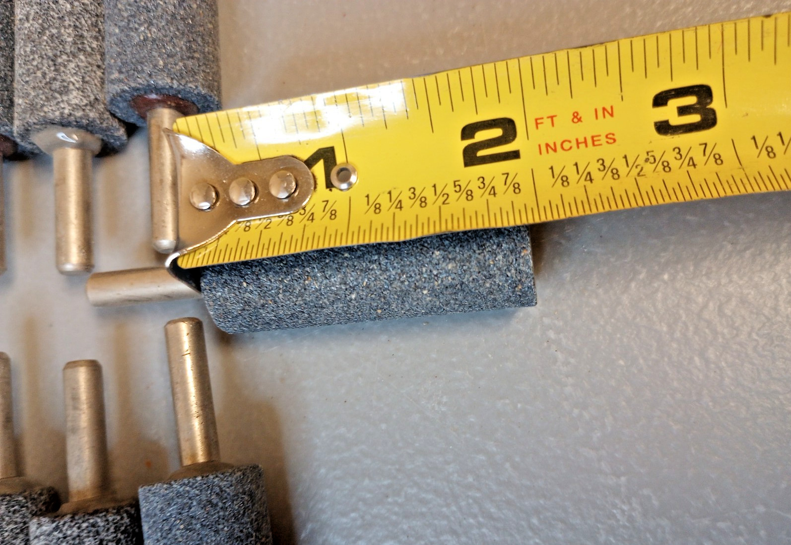 Abrasive Mounted Stone 1/4″ Shank 0.63″ Cylindrical Corundum Grinding Head-15 pc