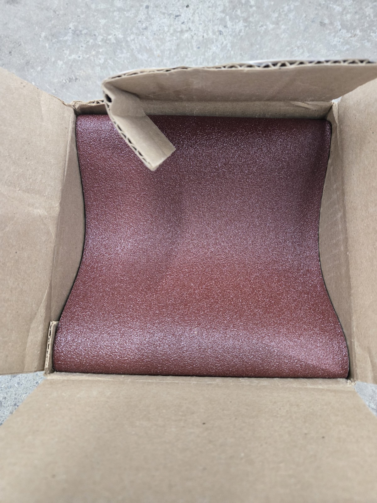 Open Box 10-Pack 8×19 Sanding Belts 60 Grit (P60) Brown MPN 8X19XT60