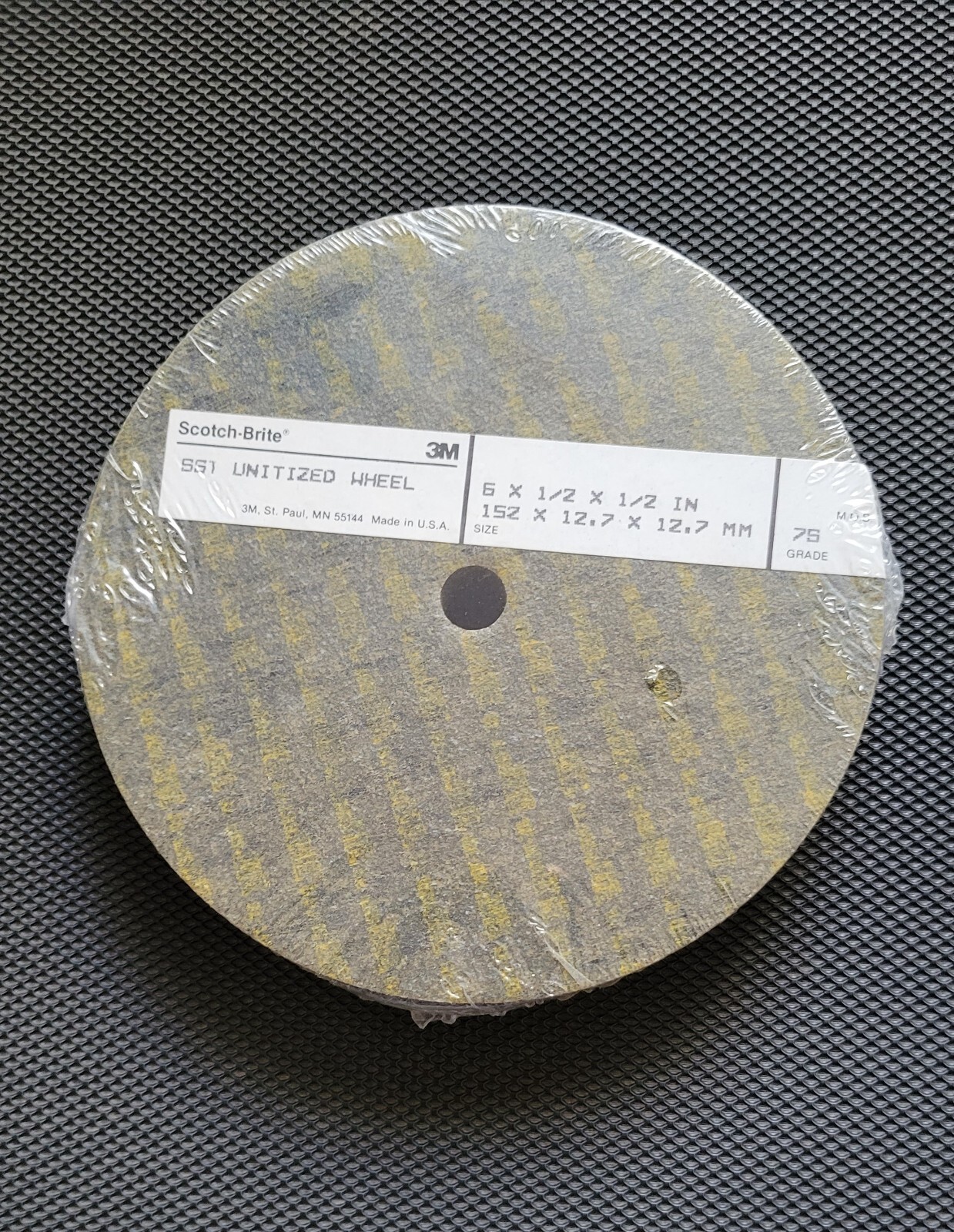 ( 2) 3M Scotch-Brite48011 SST Unitized Wheels, 6 in x 1/2 in x 1/2 in 7S FIN