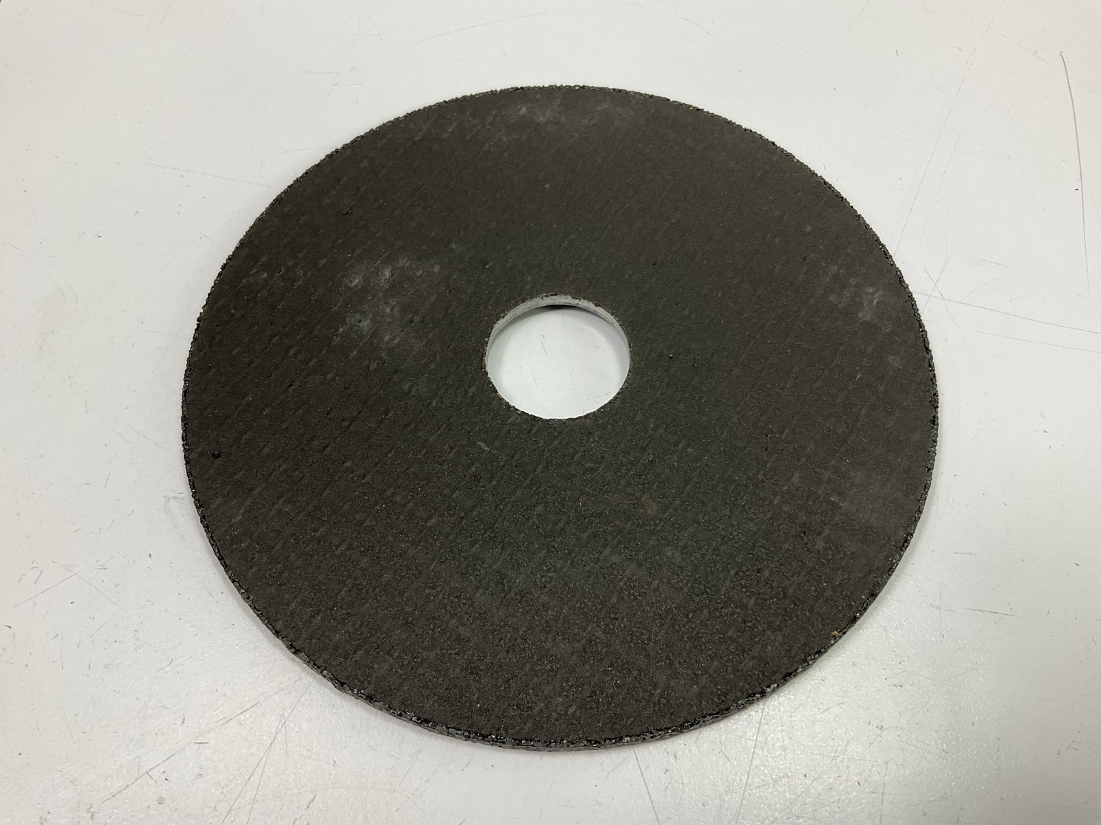 Forney 71849 Aluminum Oxide 46-Grit Cut-Off Wheel, 4-1/2″ Diameter, 1/8″ Thick