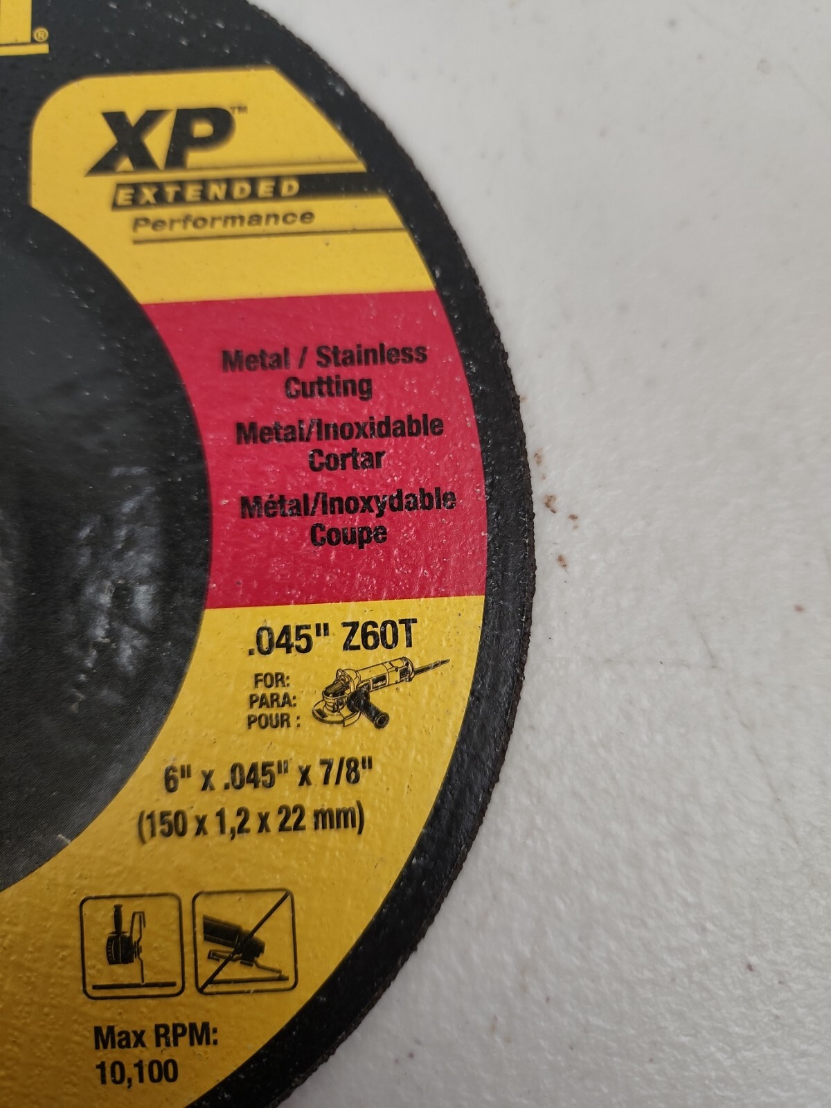 Dewalt DW8859 Metal / Stainless Cutting Wheel 6″ x .045″ x 7/8″ 100 Pack