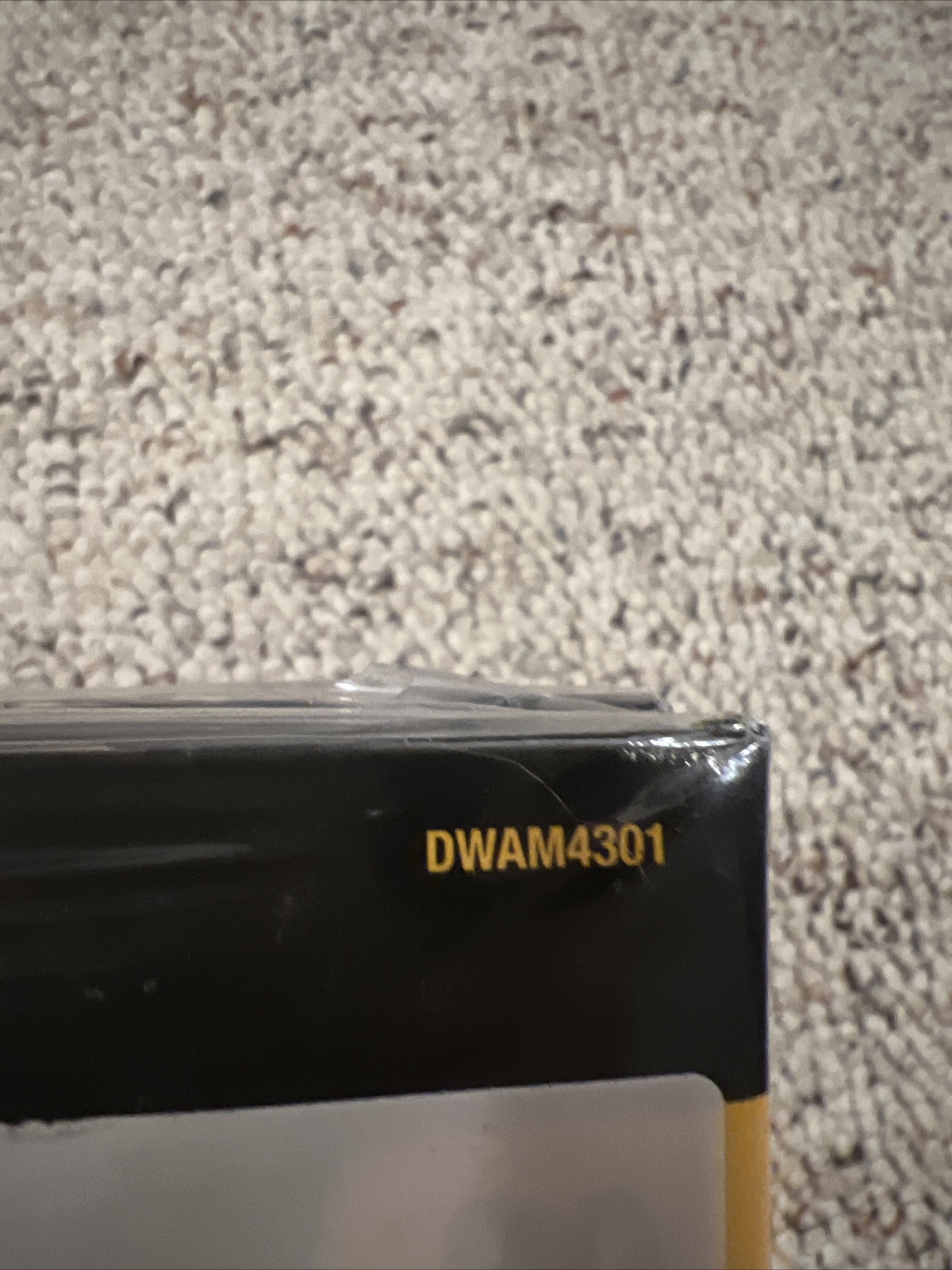 25 sheets NEW DeWalt DWAM4301 Mesh 5 Inch 80 Grit Ros Disks 5 Pack X 5 SEALED