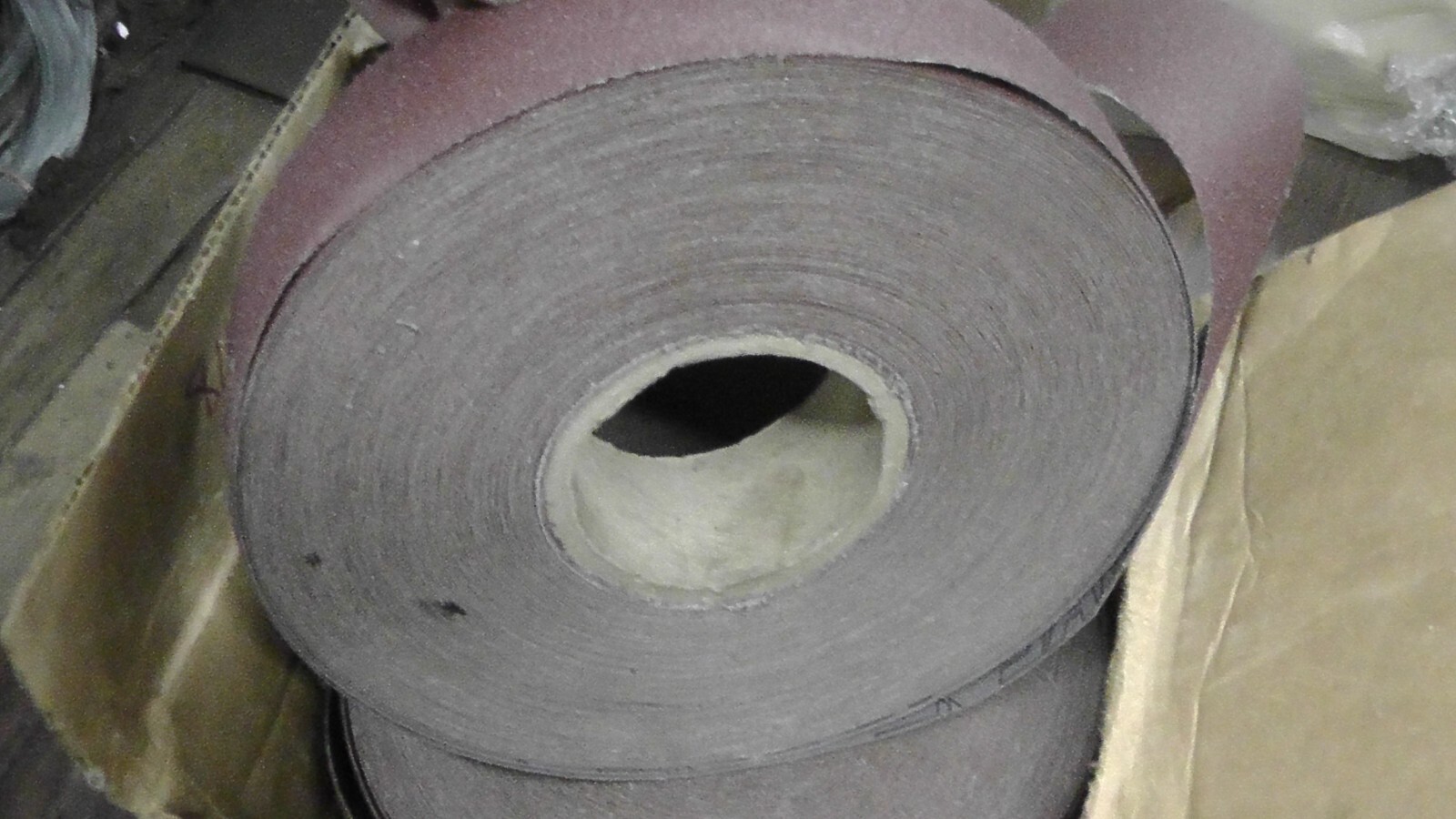 SAIT 2″ Wide EA-F P60, Aluminum Oxide, 60 Grit?, Rolled sanding paper, New
